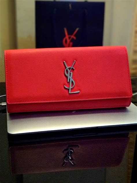 ysl cassandre clutch